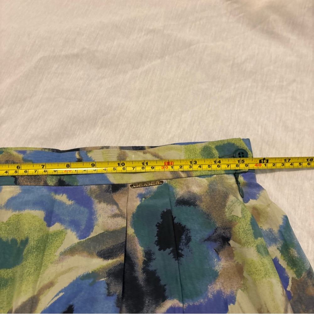 VTG Geiger Austria 100% Silk Watercolor Floral Midi Pencil Skirt  EU 42 US 12 - Picture 8 of 16
